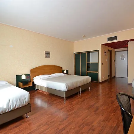 מלון Sun רוביירה